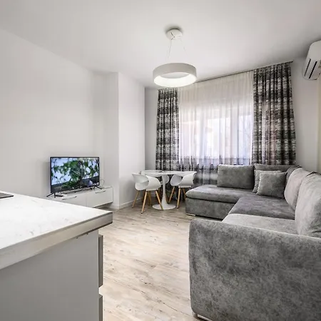 Miku Apartment-city Walk 1bd Stylish דירה טיראנה